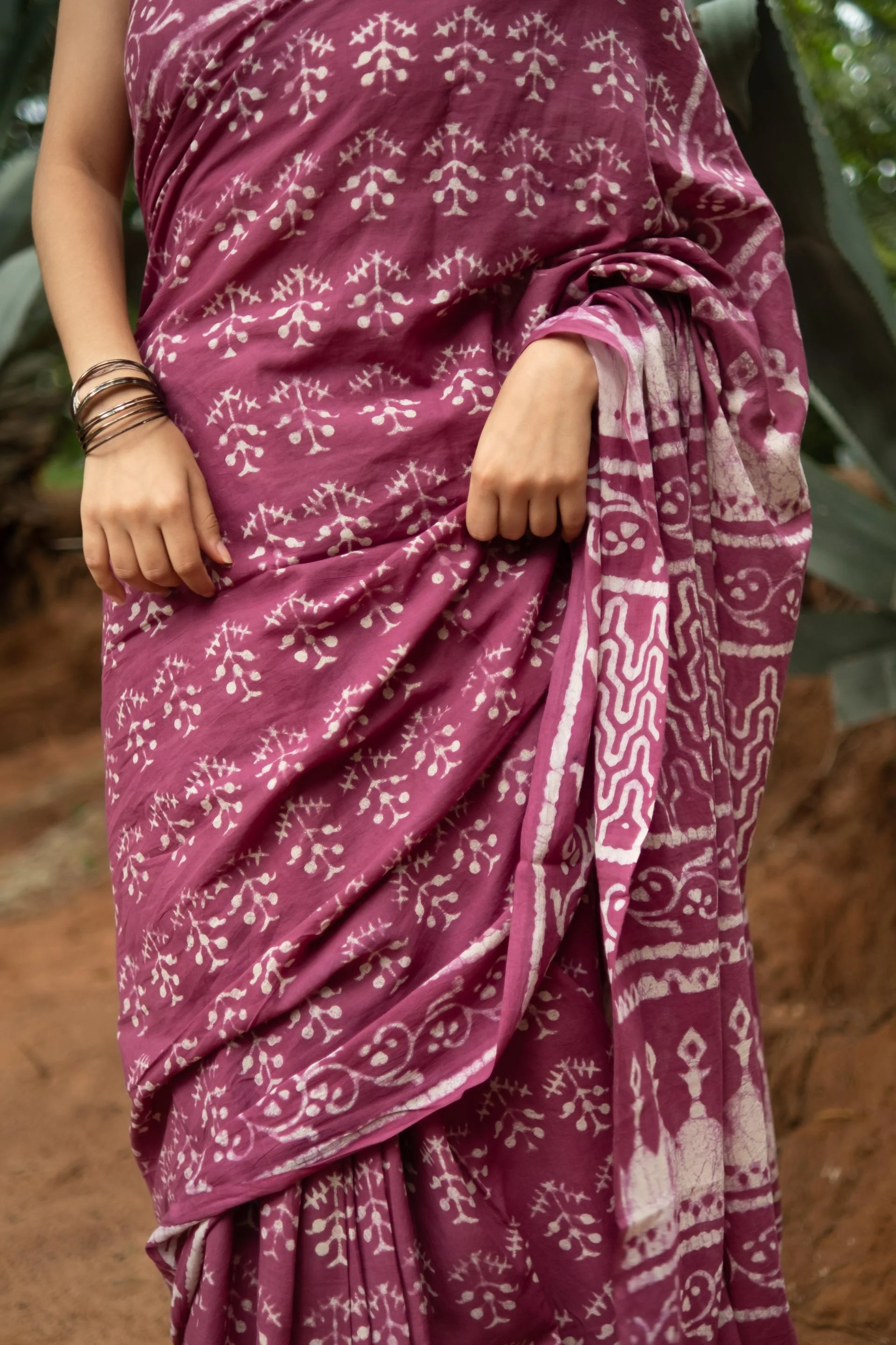 Azo free dyed Dabu cotton sarees - Rangeeli - Image 10