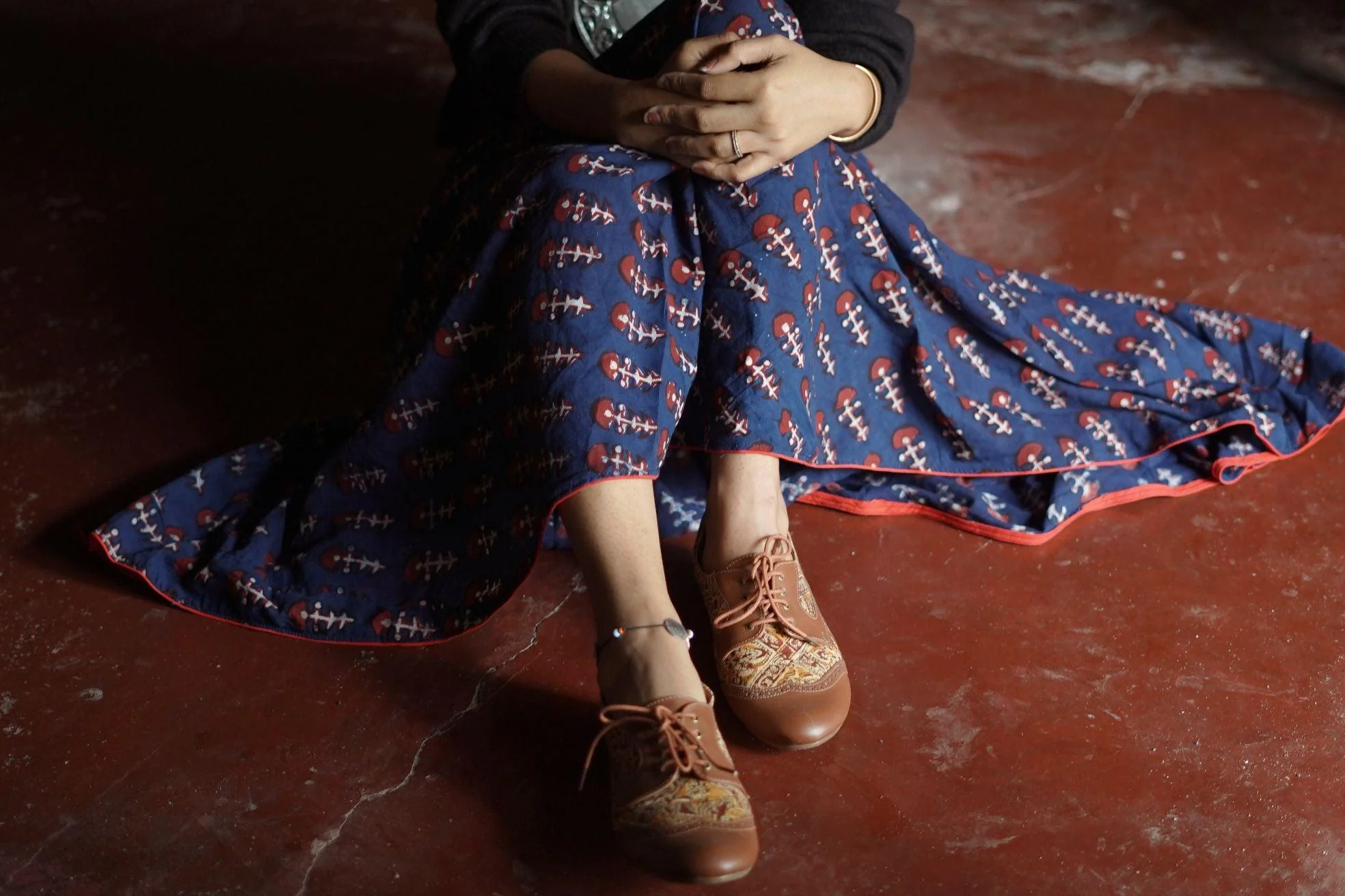 Dabu printed long indigo skirt - Noor - Roja - Image 6