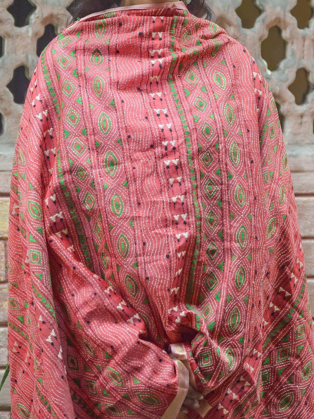 Kaisori Maheswari Kantha dupatta - Ruposhi - Image 5