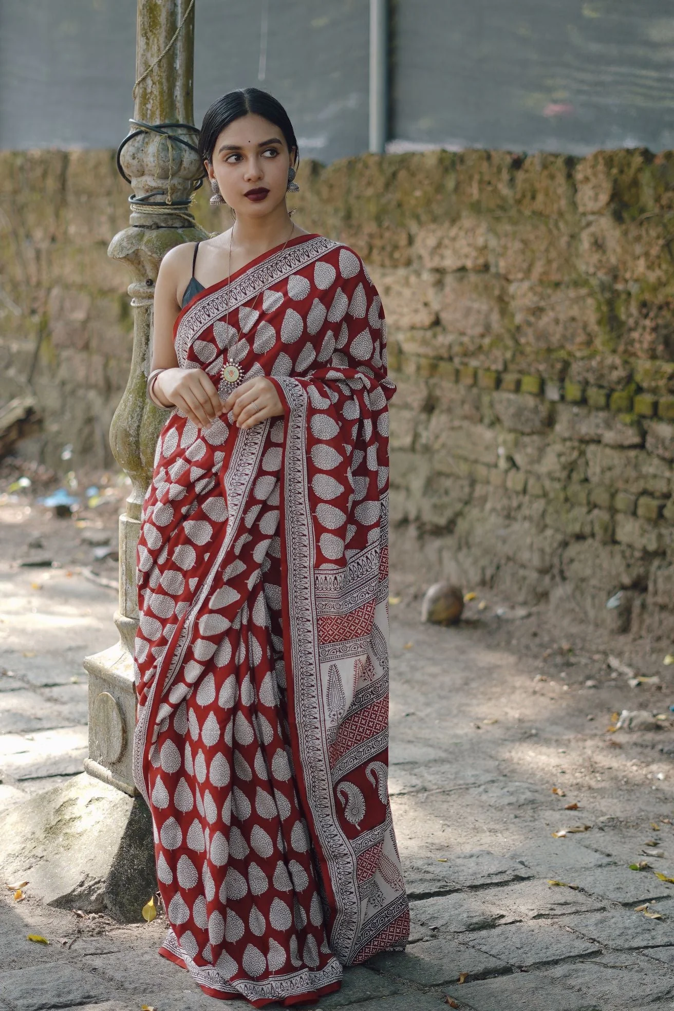 Natural dyed Bagh print sarees - Chitara - Patti - Image 4
