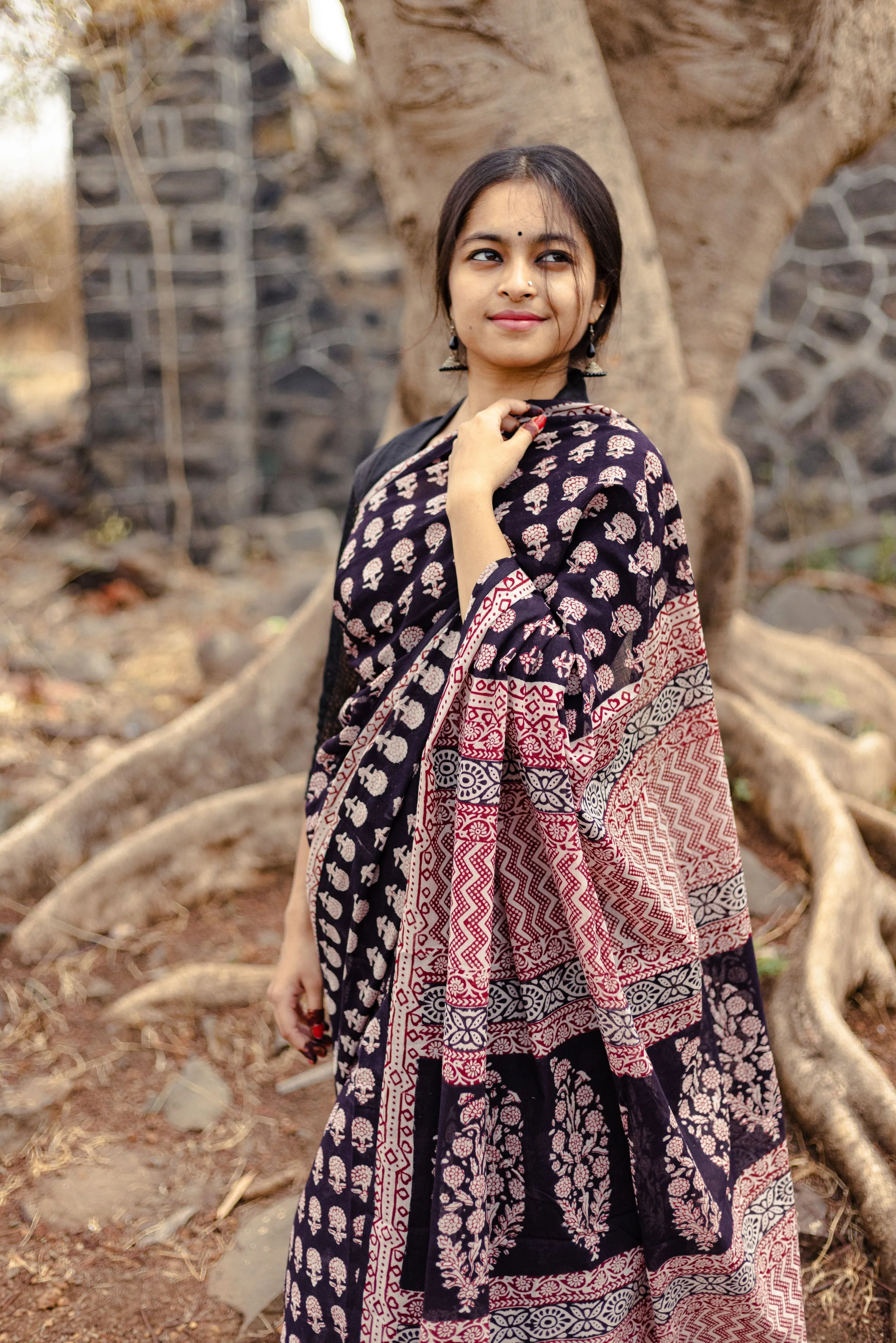 Natural dyed Bagh print sarees - Chitara - Gulab - Image 11