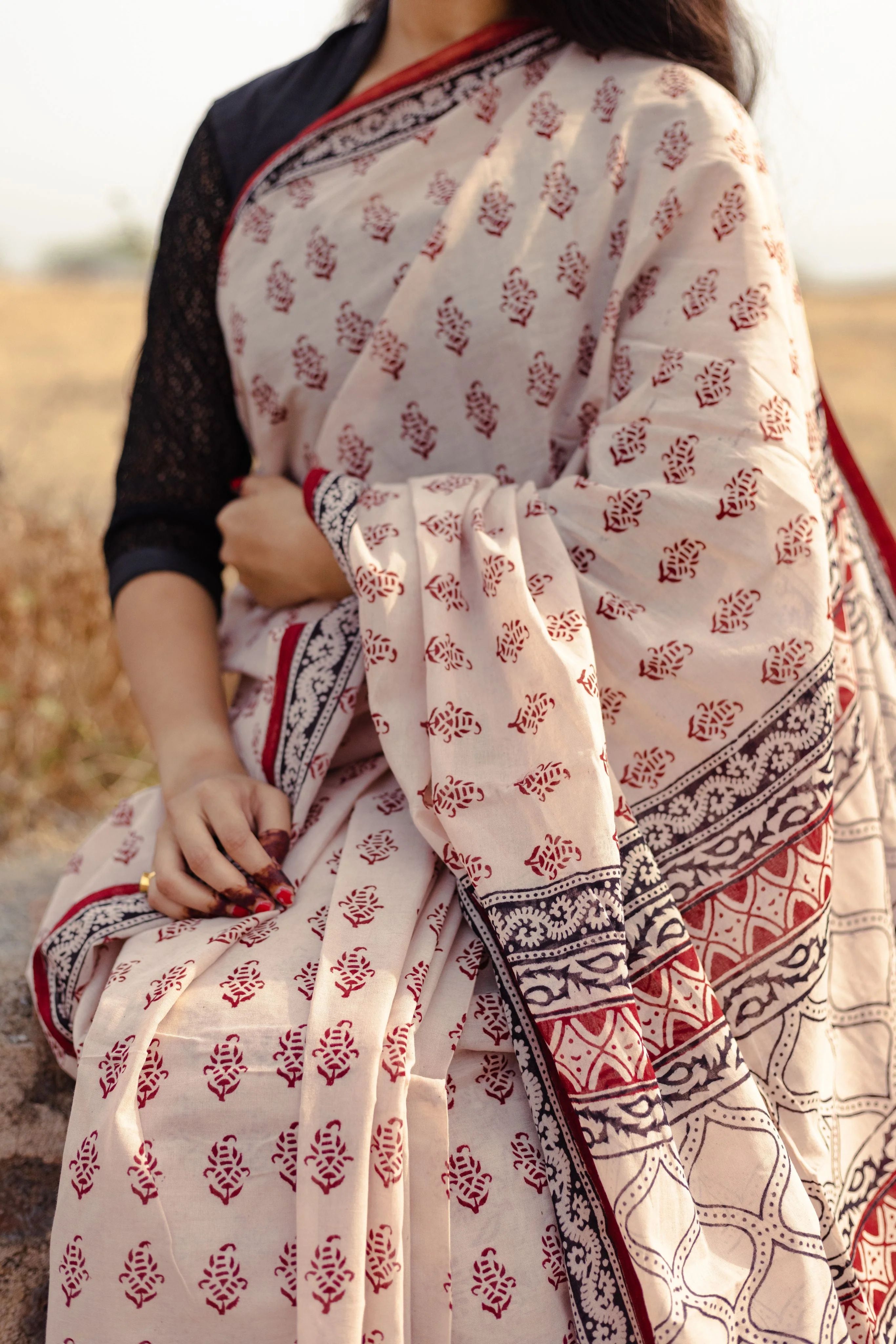 Natural dyed Bagh print sarees - Chitara - Morni - Image 12
