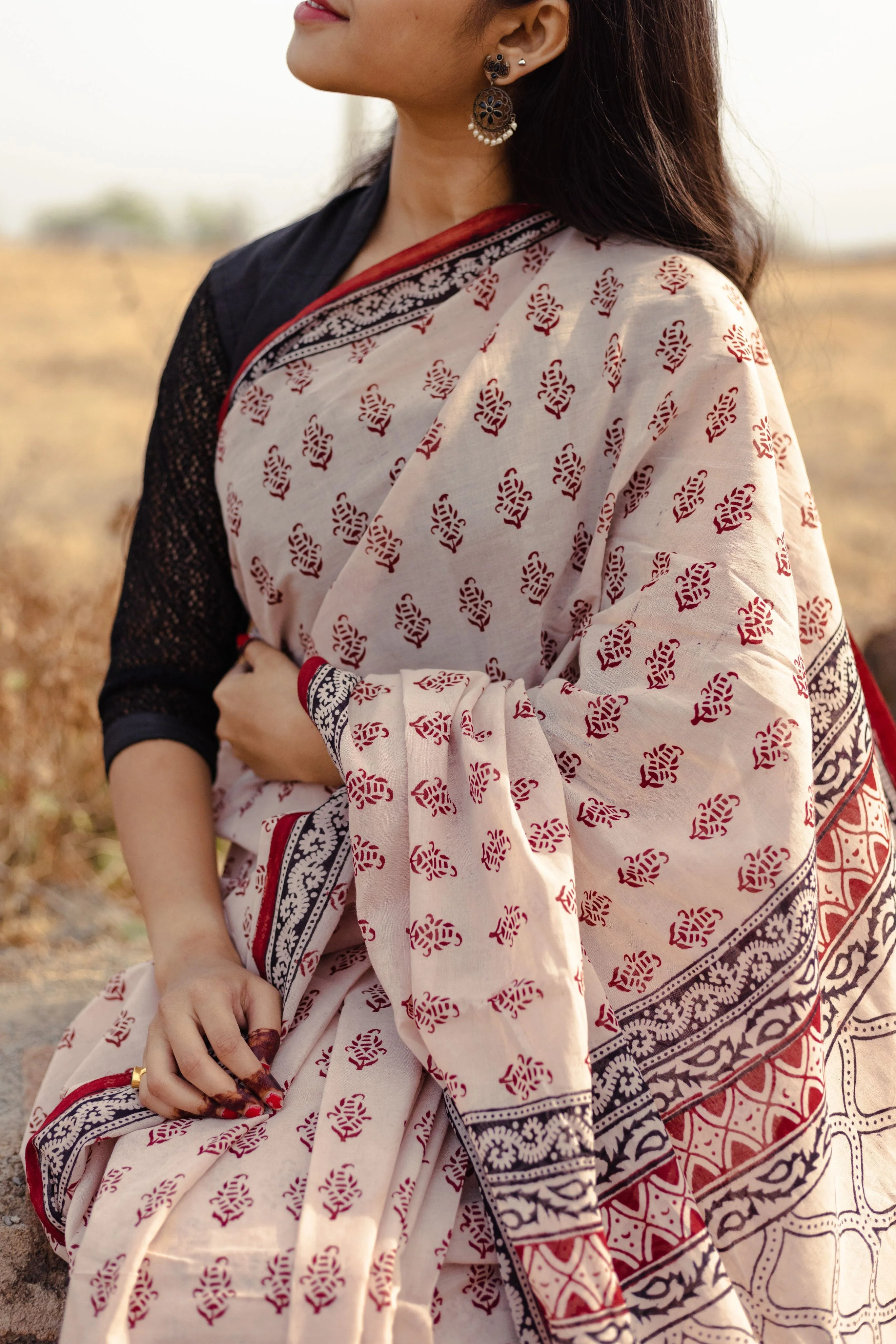 Natural dyed Bagh print sarees - Chitara - Morni - Image 4