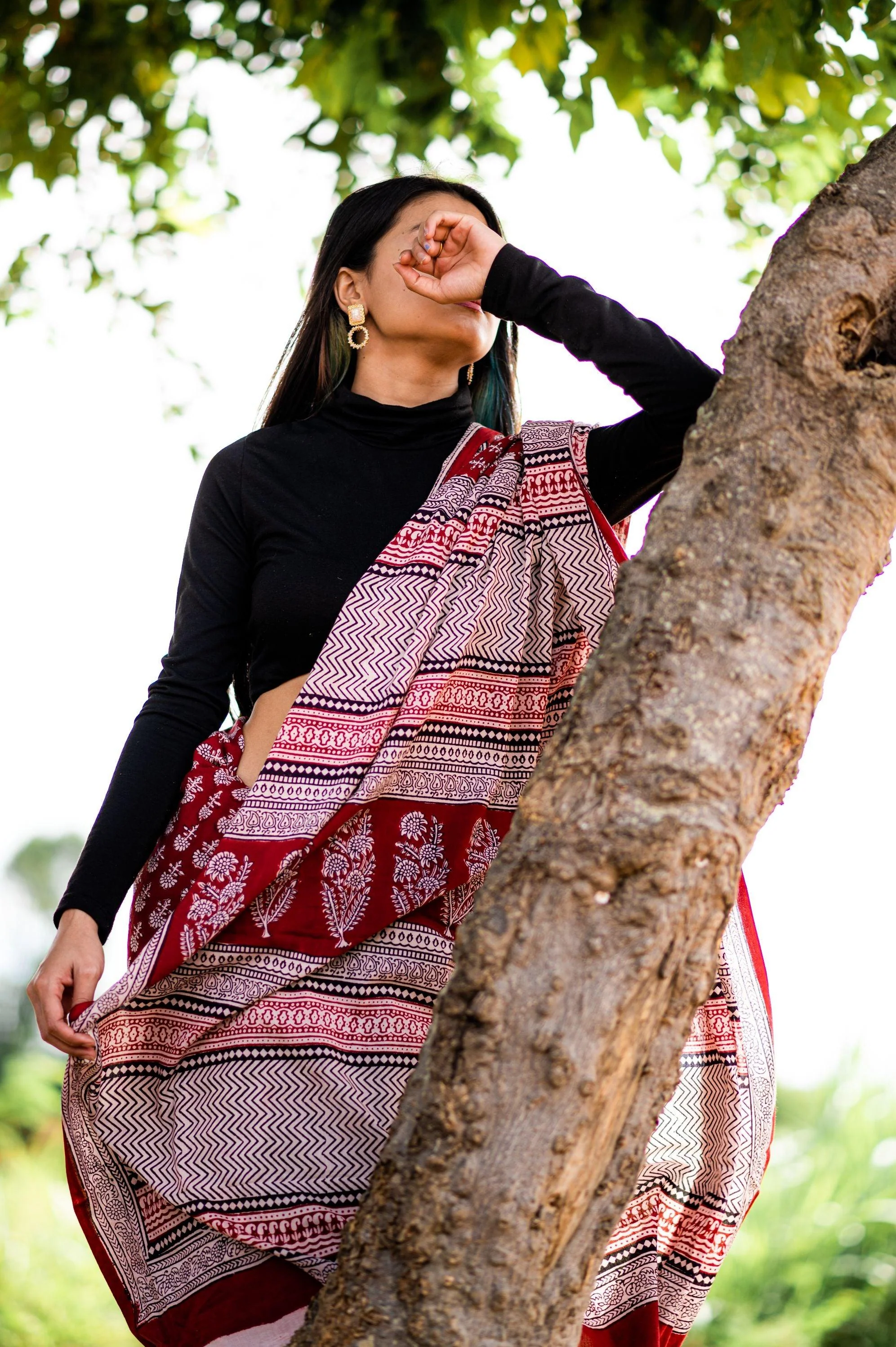 Natural dyed Bagh print sarees - Chitara - Maithir - Image 4