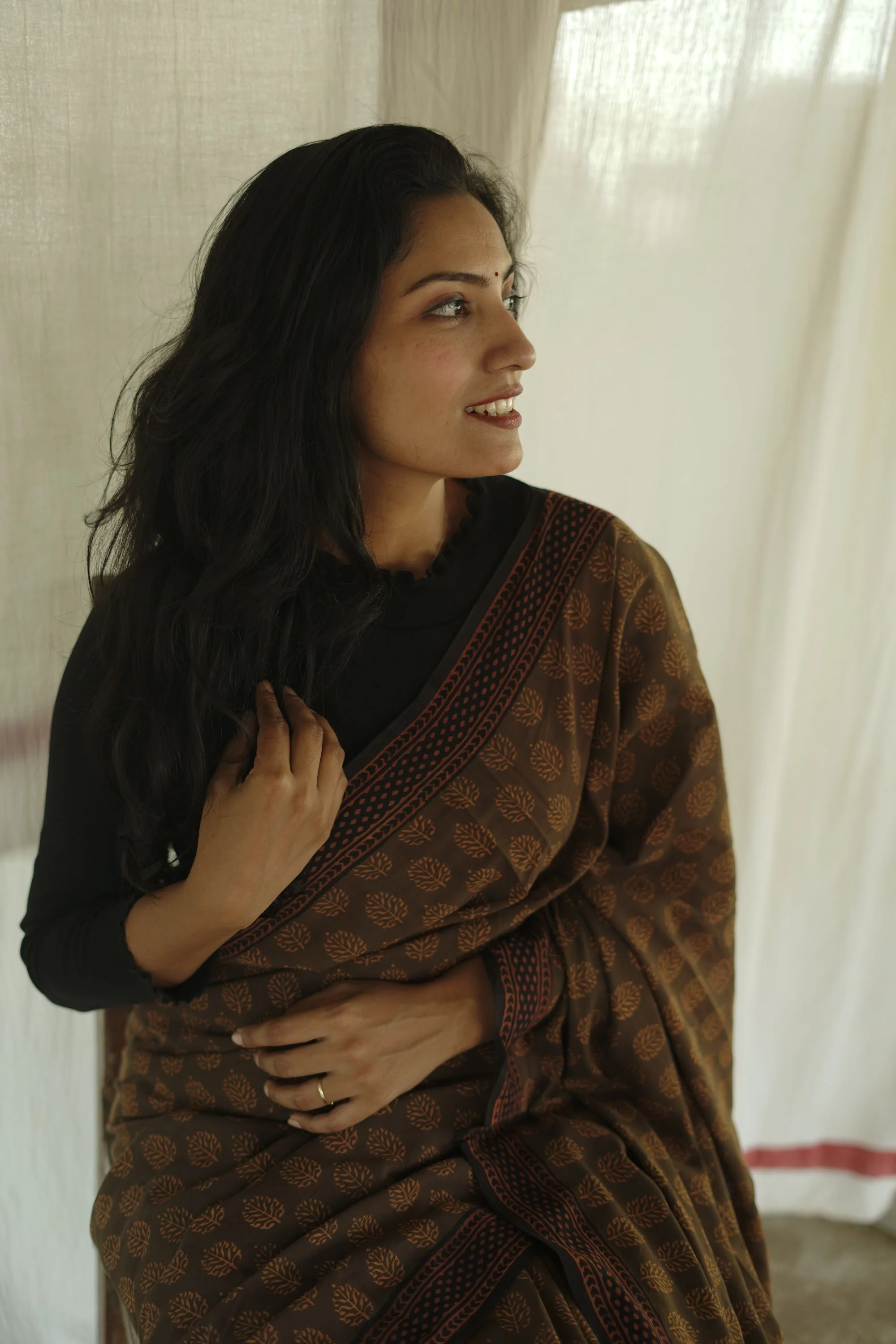 Natural dyed Bagru cotton saree - Roheda-  Lotusi Discharge Mulmul Sarees - Image 4