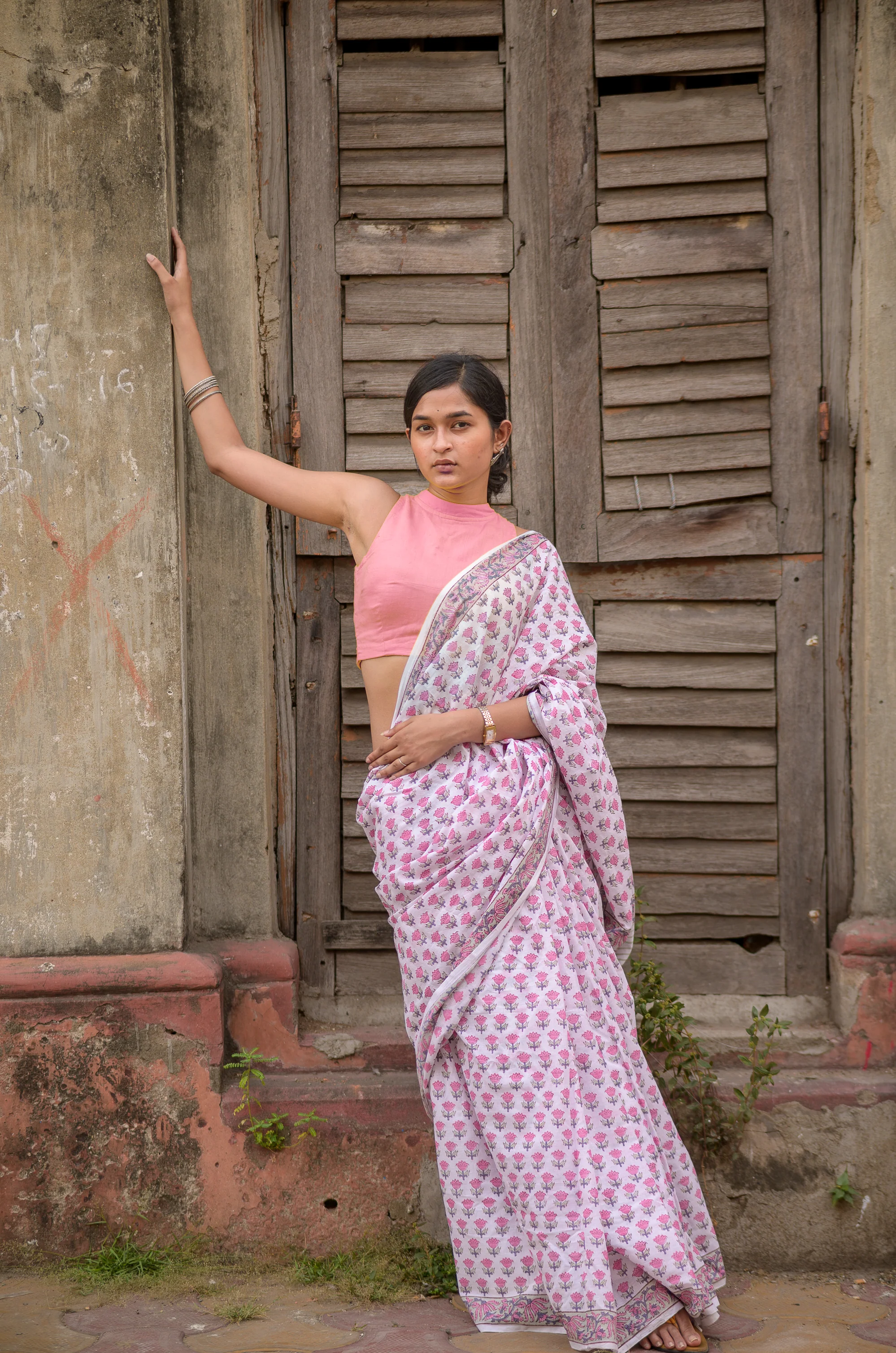 Kaisori Aira pink tulip cotton hanblockprinted saree - Image 4