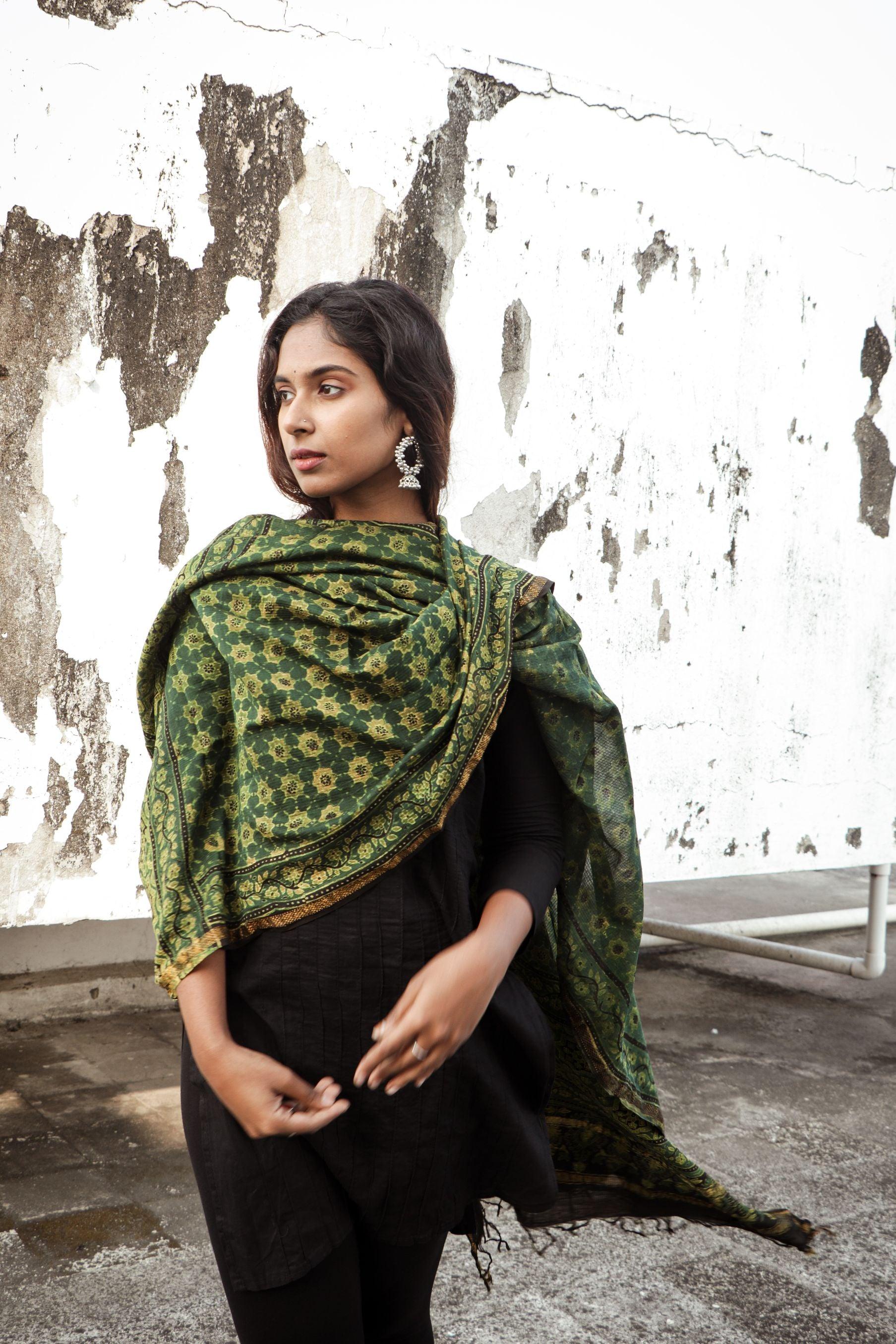 Kaisori Ajrakh Green Chanderi Dupatta - Image 2