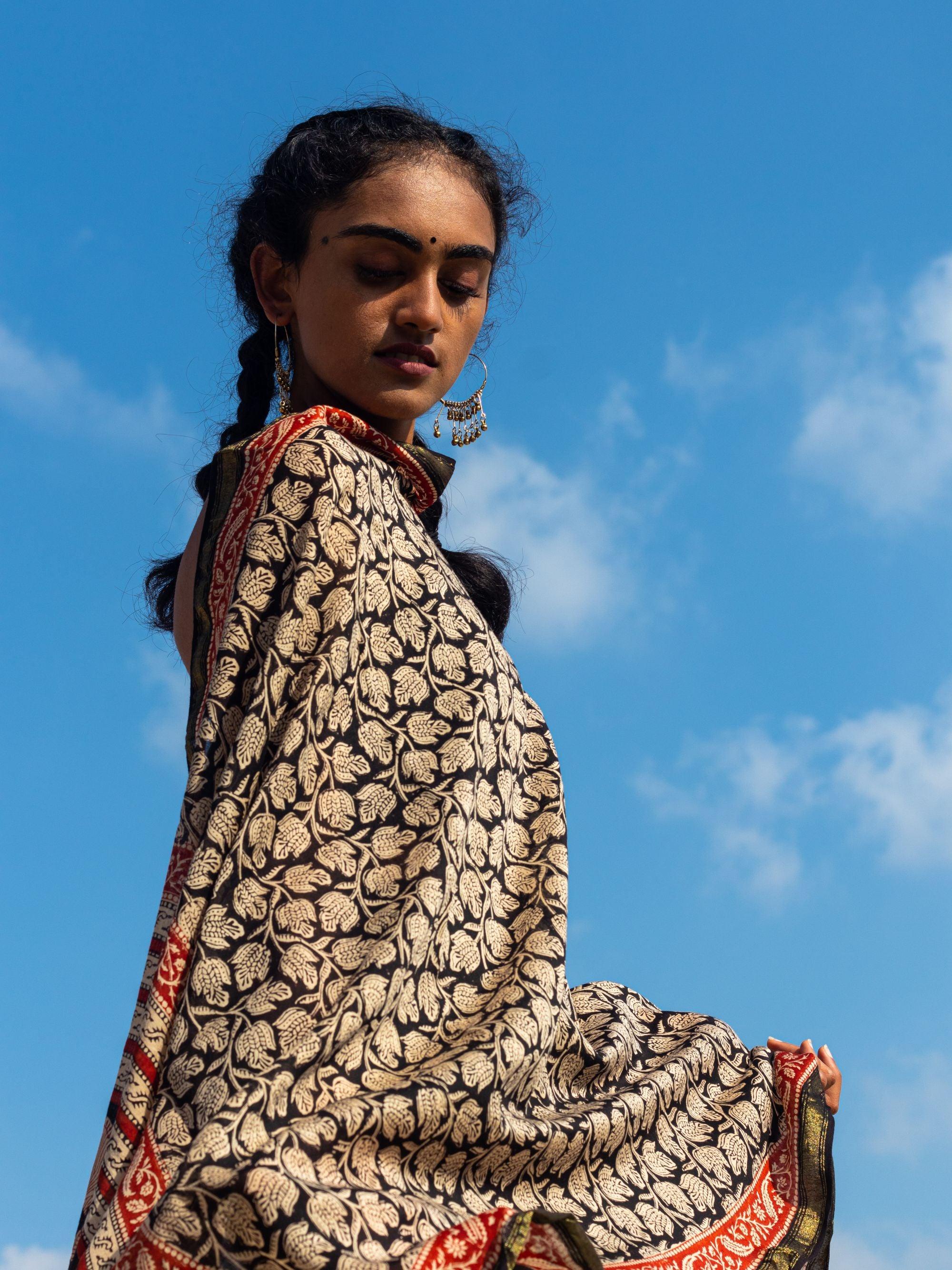Kaisori Bagru Sindh Chanderi dupatta - Image 5