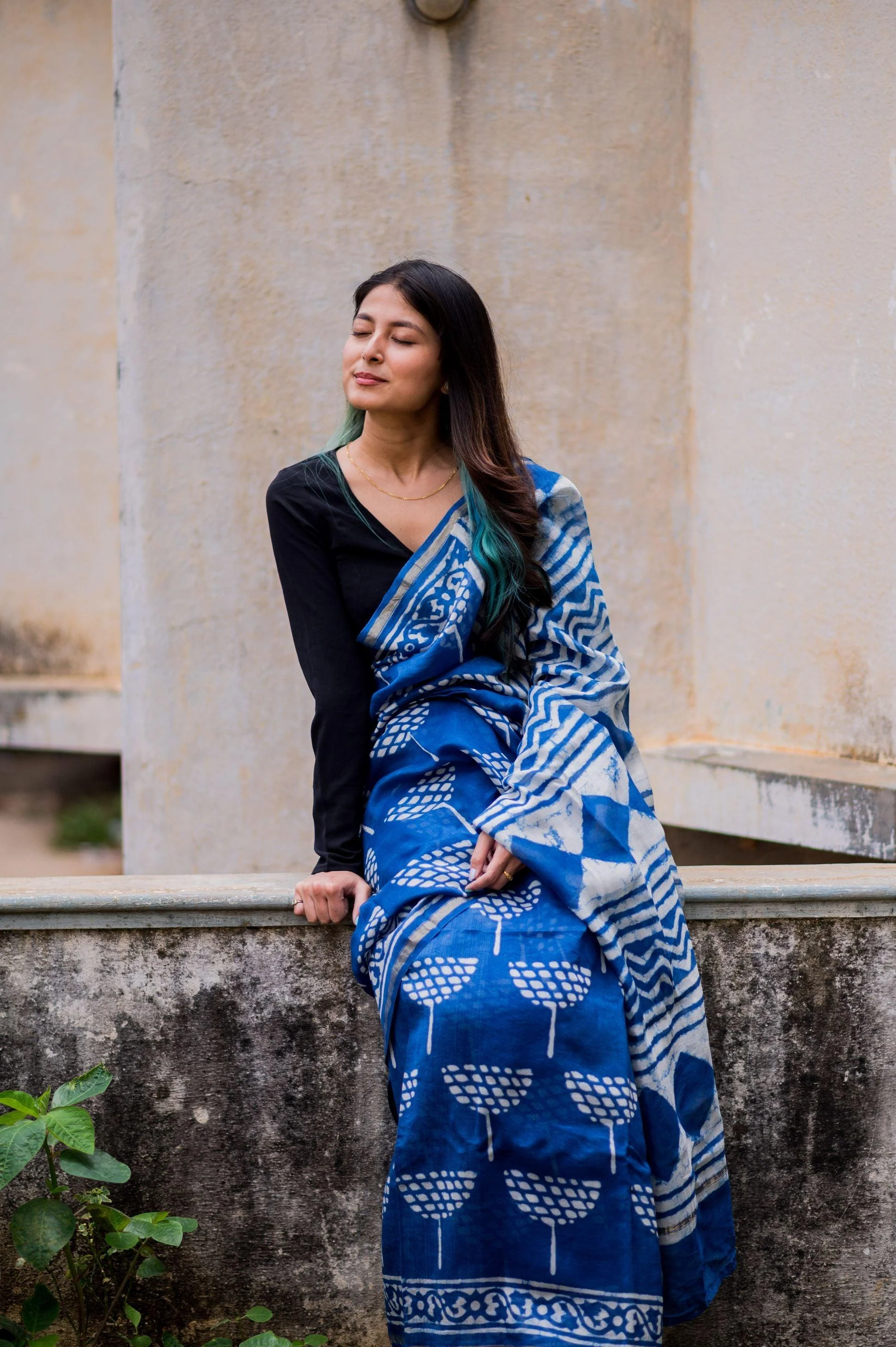 Natural dyed Dabu sarees - Malhar -Lotus Indigo - Image 6