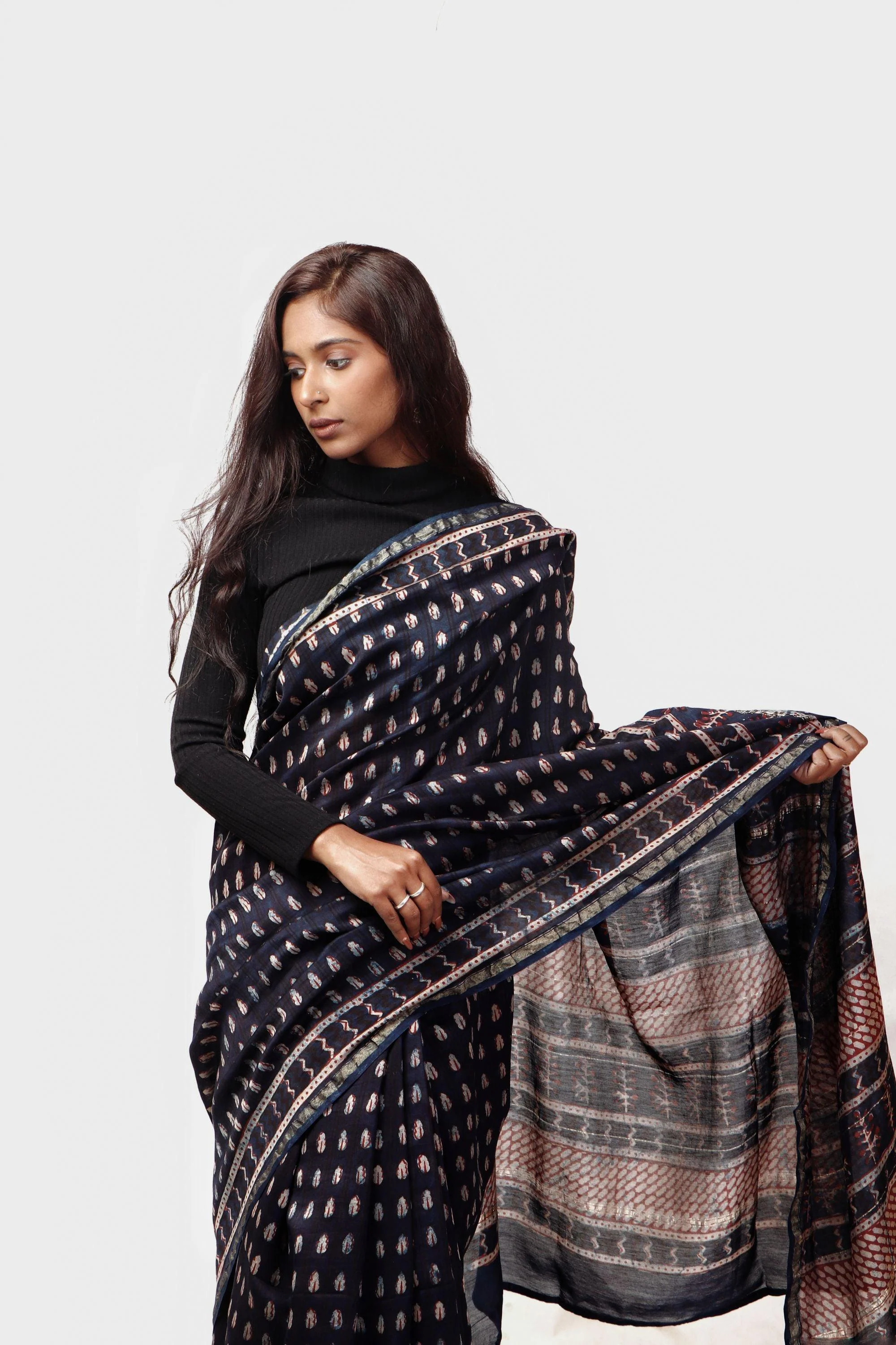 Natural dyed Dabu sarees - Malhar -Pharad  Indigo - Image 8