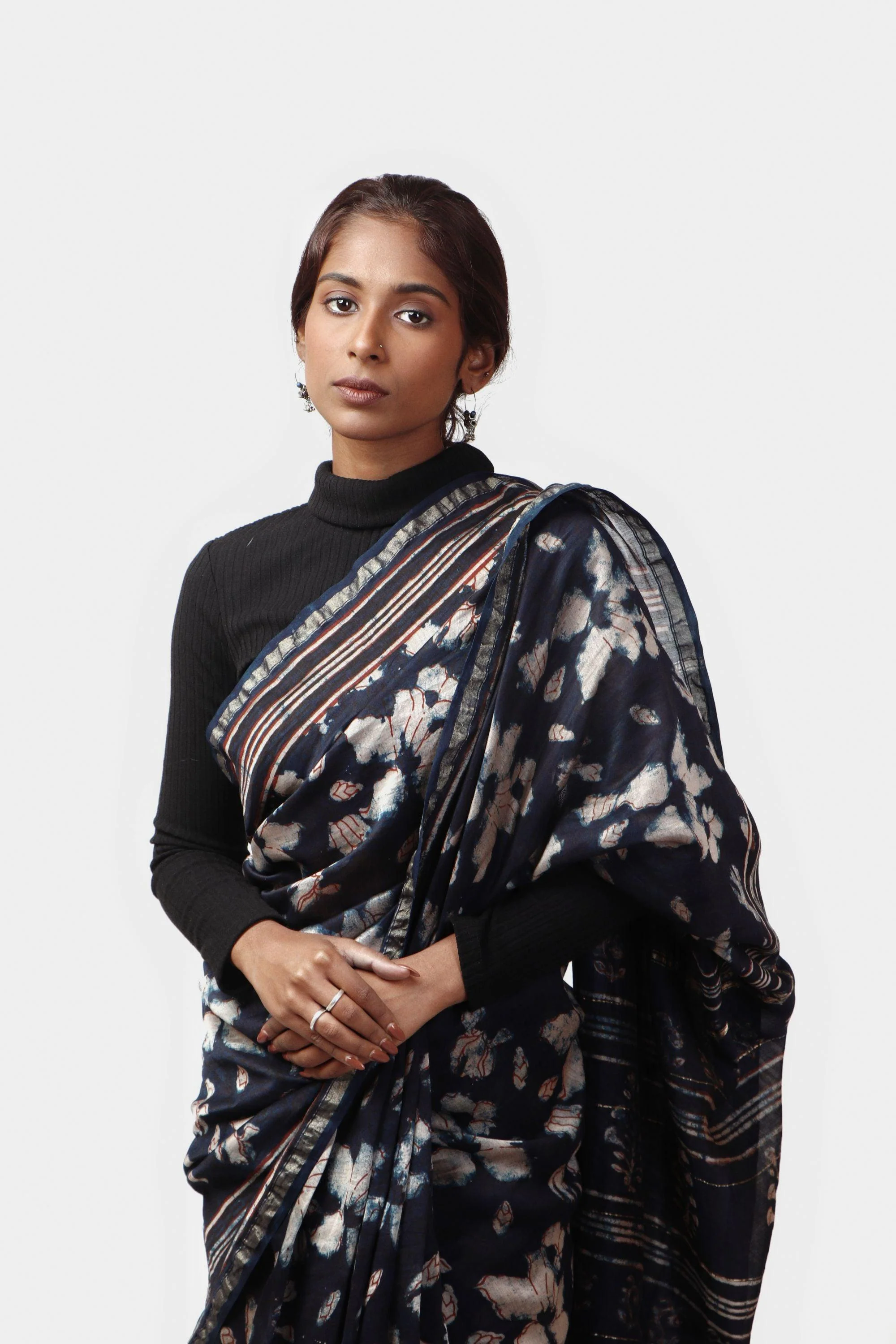 Natural dyed Dabu sarees - Malhar -Pharad Leaf Indigo - Image 5