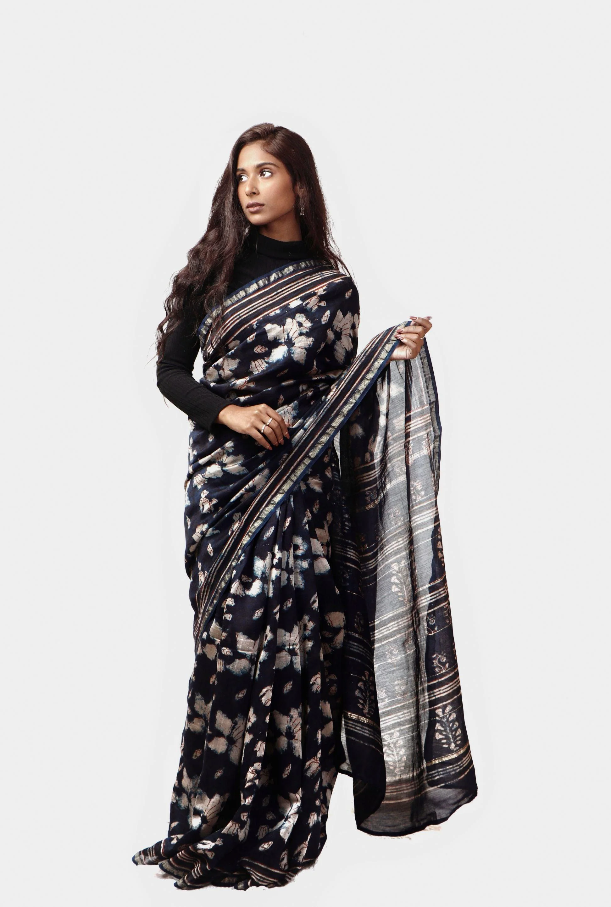 Natural dyed Dabu sarees - Malhar -Pharad Leaf Indigo - Image 7