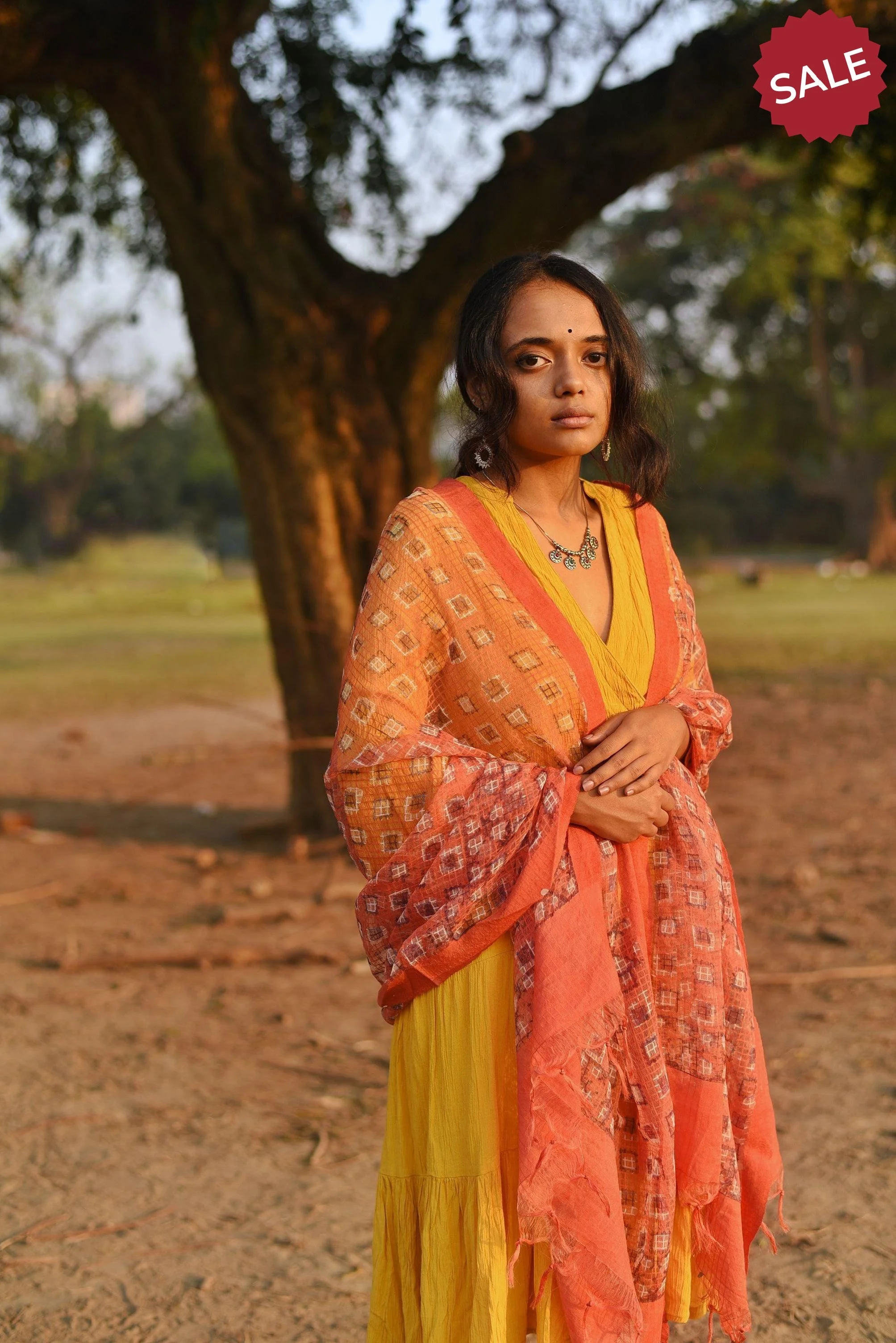 Kaisori Noor collection - Linen block printed dupatta - Image 5