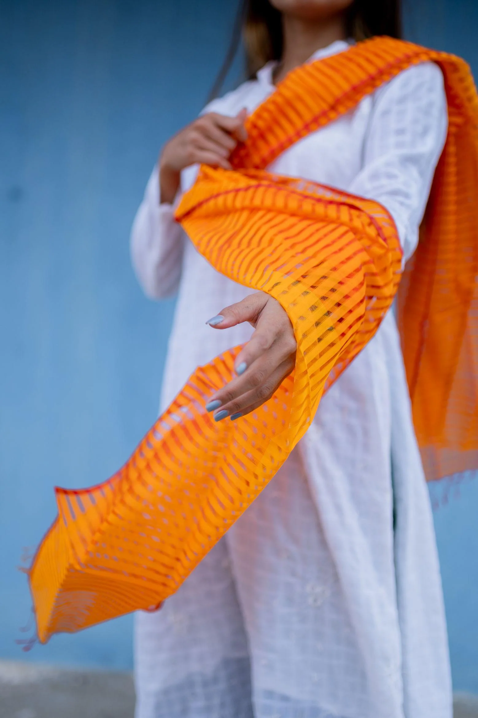 Maheswari handloom stole - Orange - Image 9