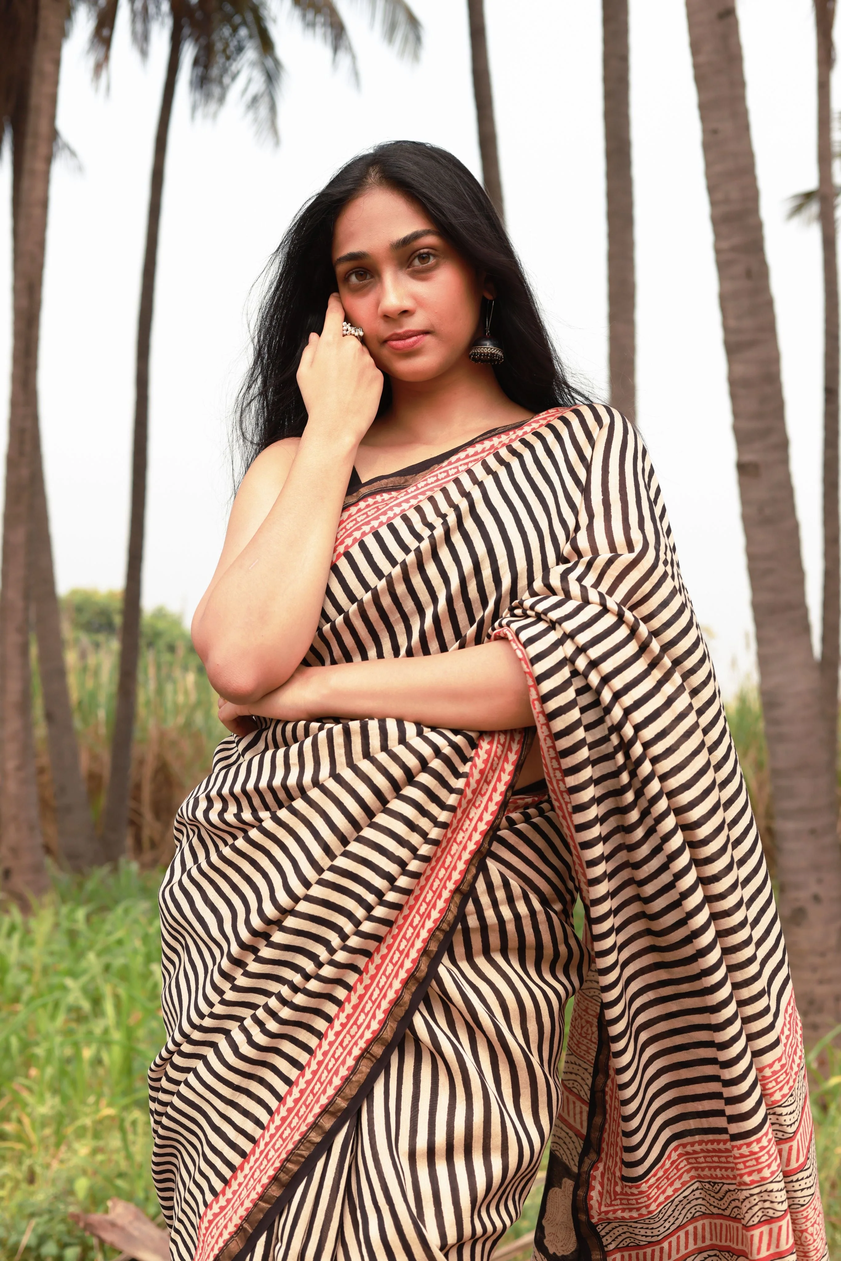 Natural dyed Bagru saree - Roheda- Stripes Syahi Begar - Image 7