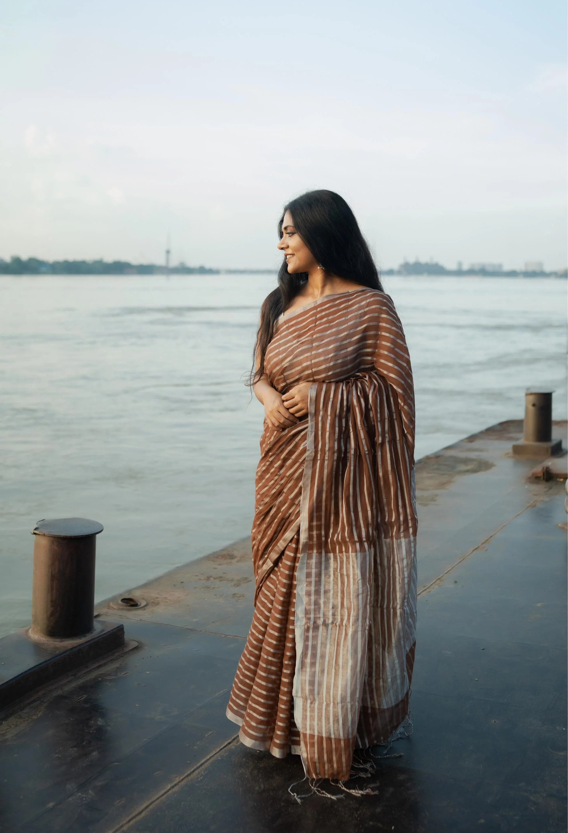 Weaves of Bengal  - Sitara - Amber zari cotton saree - Image 16