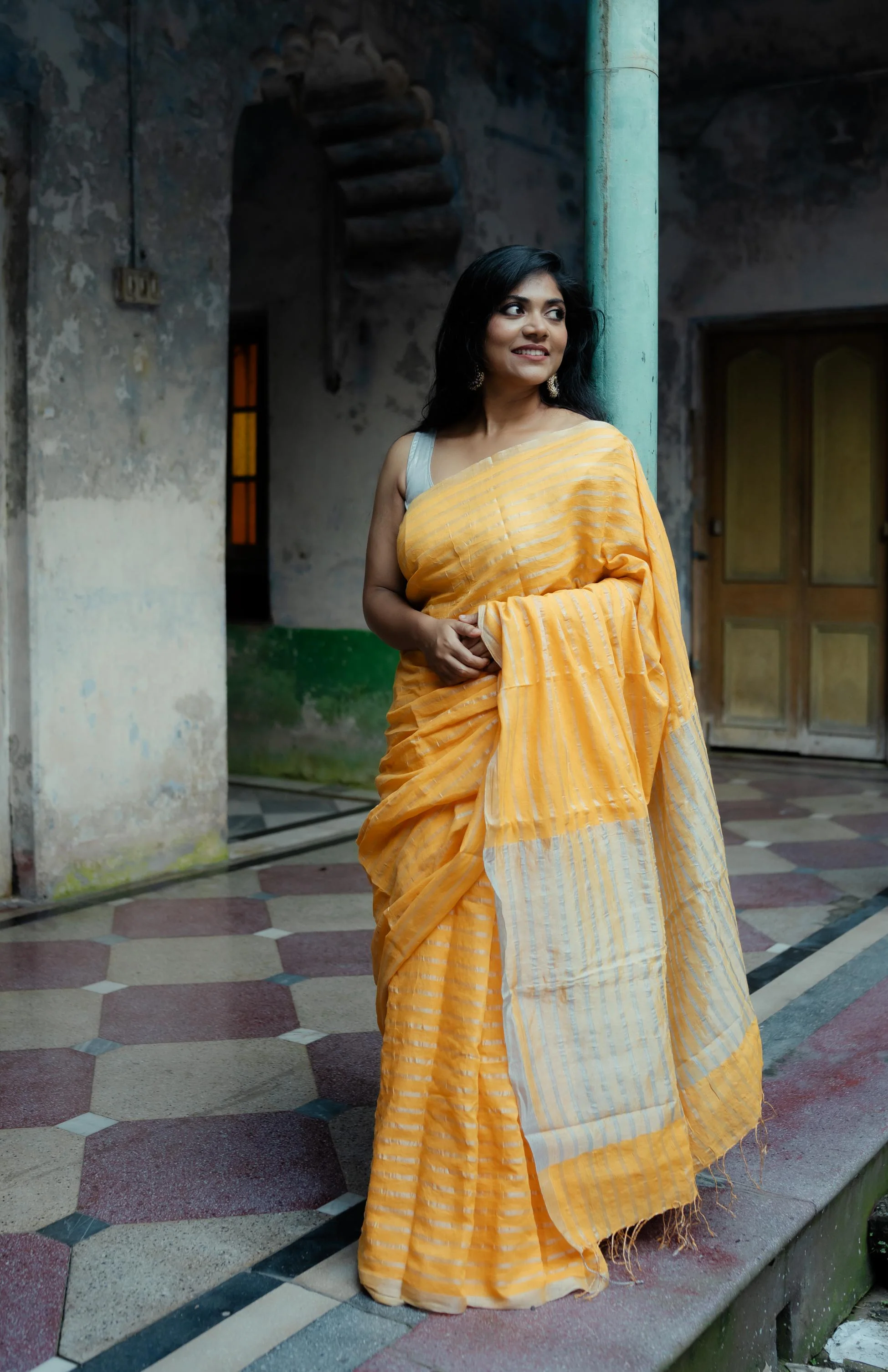Weaves of Bengal - Sitara - Yellow zari cotton saree - Image 11