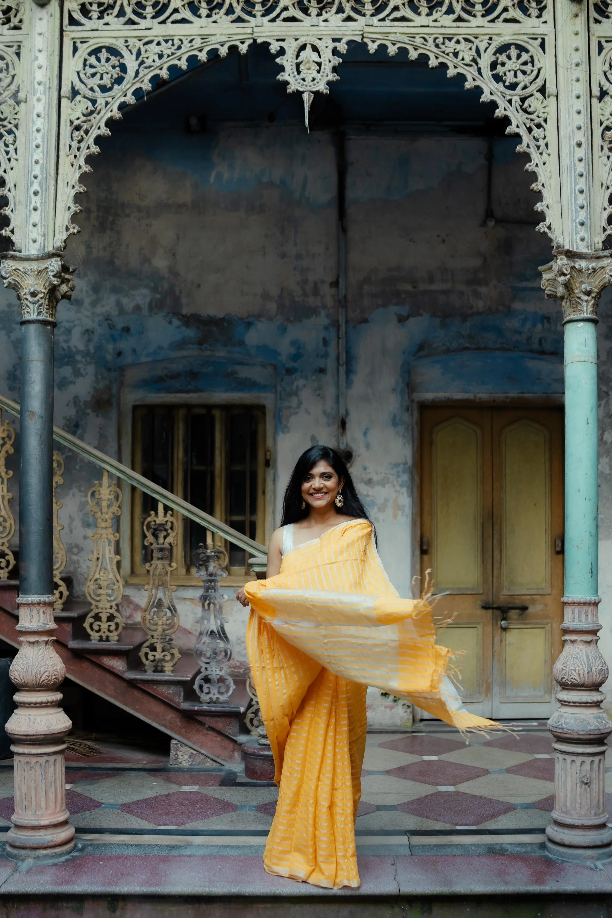 Weaves of Bengal - Sitara - Yellow zari cotton saree - Image 16