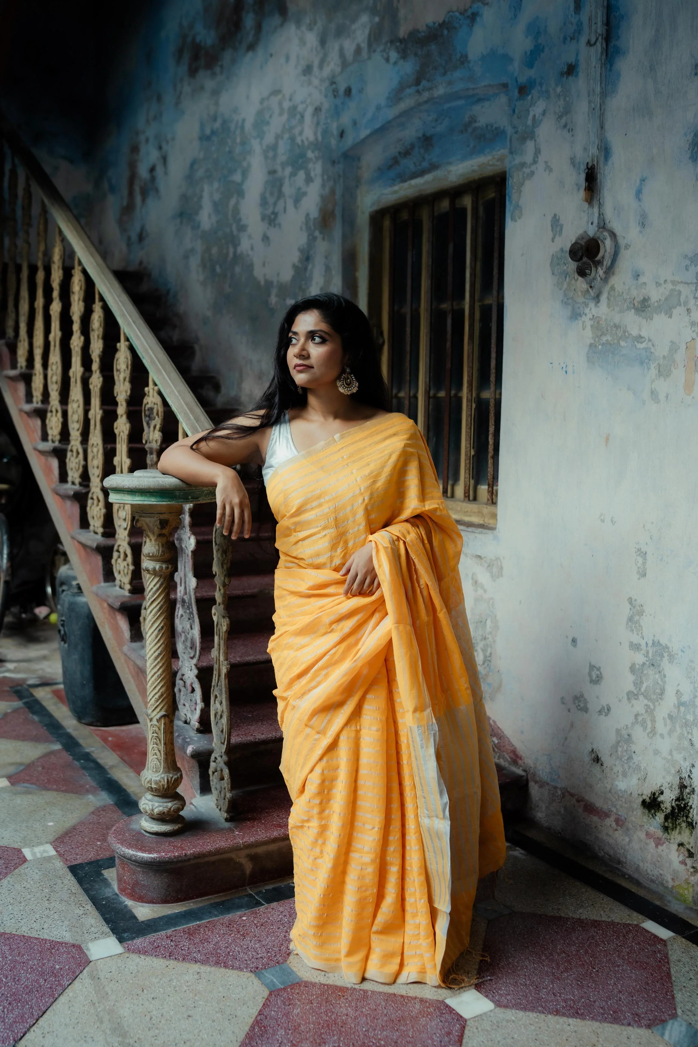 Weaves of Bengal - Sitara - Yellow zari cotton saree - Image 8