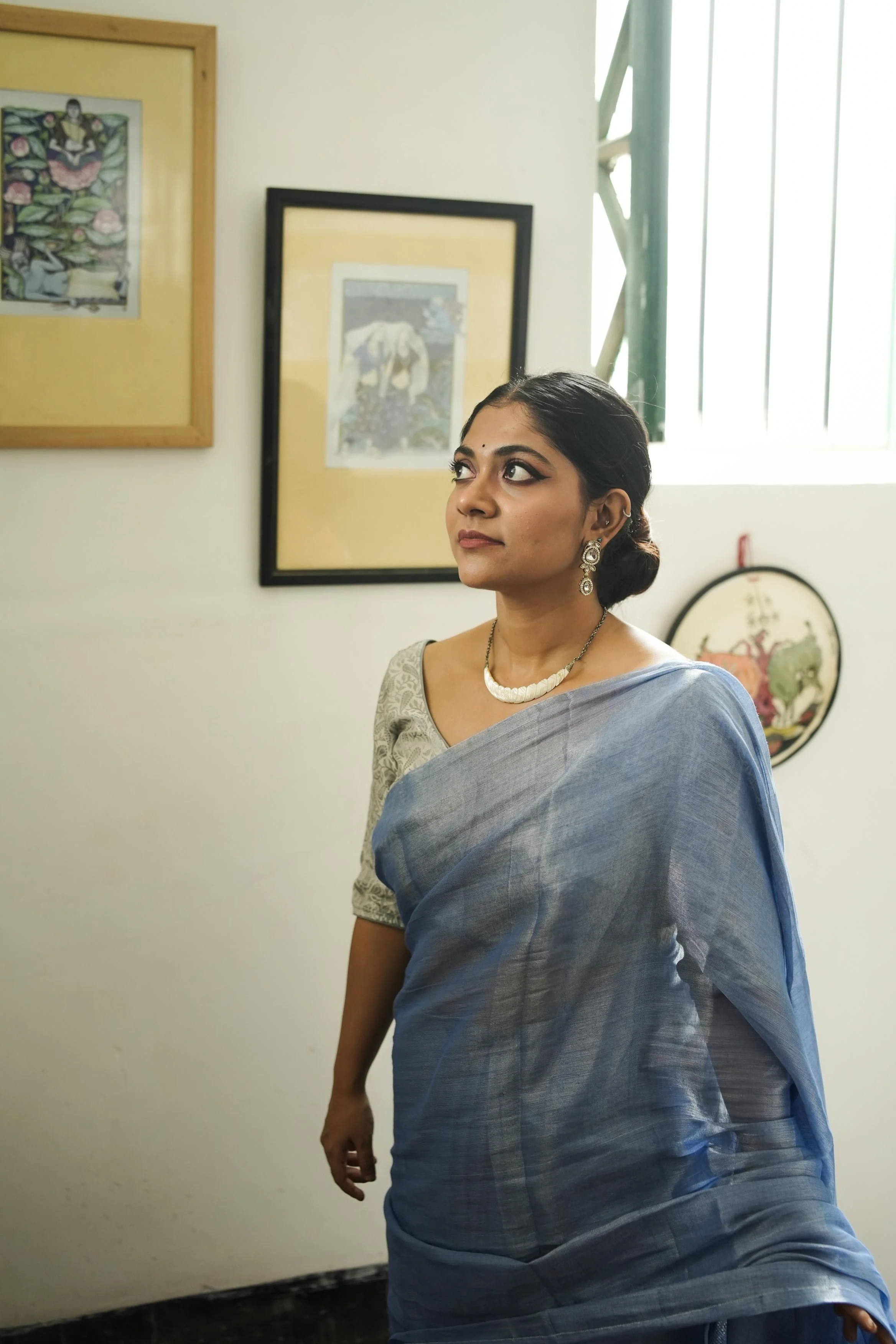 Weaves of Bengal - Sitara - Tissue Zari Blue Onjona  saree - Image 5